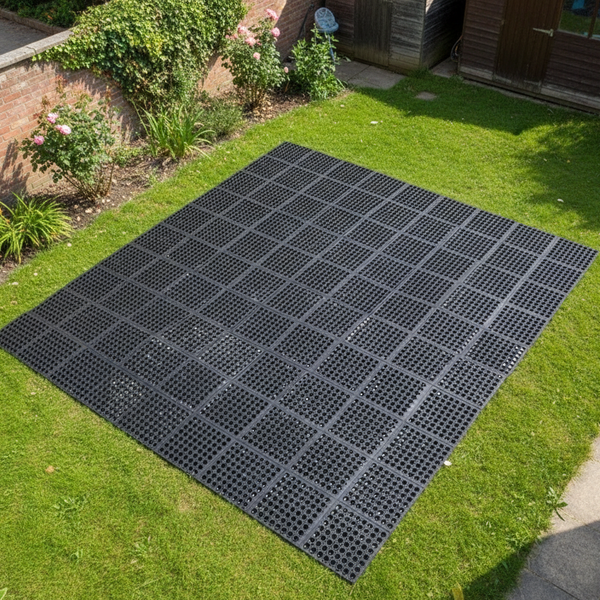 Rubber grass mat large area coverage