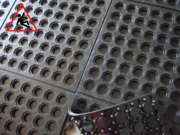 Non-Slip Grip Matting Secure Traction for Safety and Stability