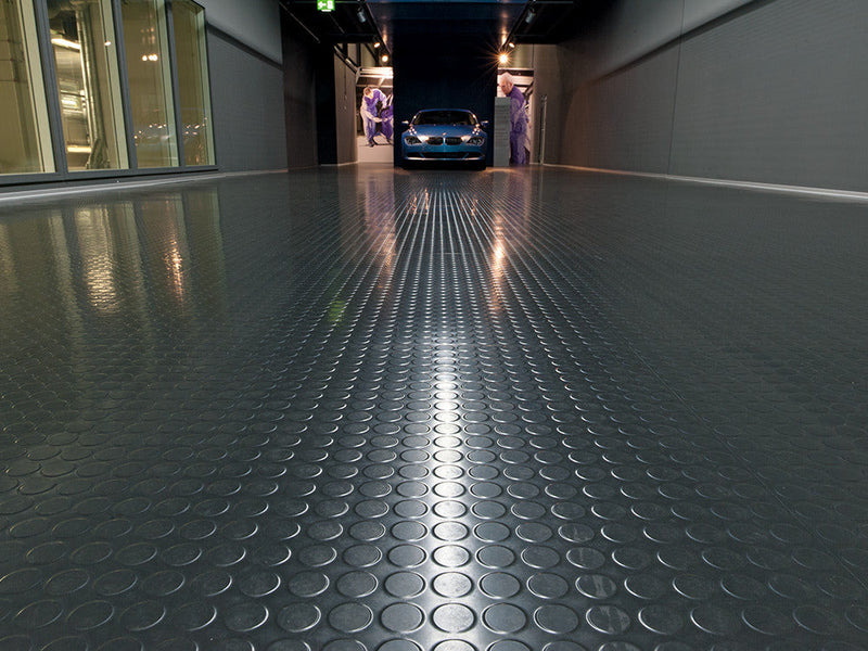 Heavy-Duty R11 Slip-Proof Rubber Matting Oil Resistant, Durable & Cushioned for Industrial, Kitchen & Garage Safety