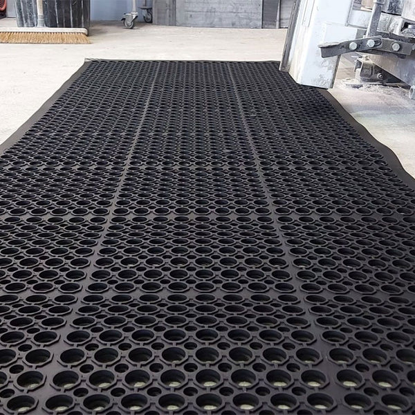 Anti-Slip Black Rubber Mat for Safe and Secure Flooring - Image 2 - Rubber Matting Direct UK