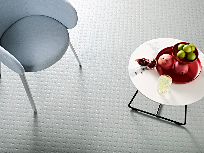 Circular Pattern Rubber Matting Roll - Durable Flooring Solution for Various Applications